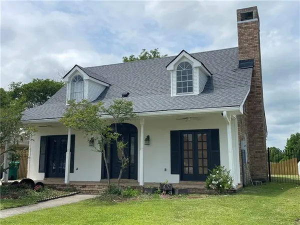 $1,800 | 2095 Golfview Drive, Laplace, LA 70068