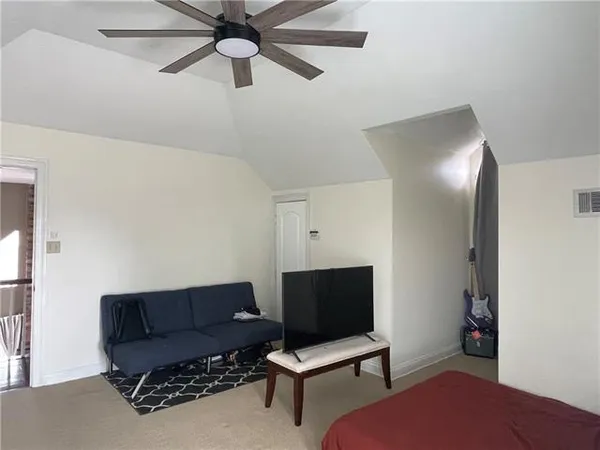 $1,800 | 2095 Golfview Drive, Laplace, LA 70068