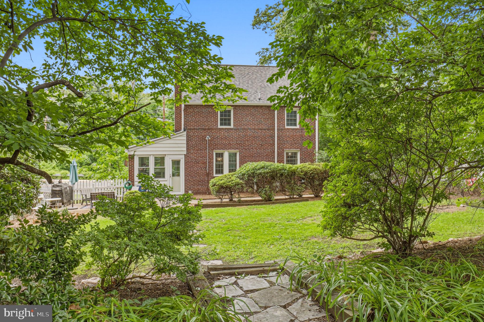 2504 Seminary Road Silver Spring, MD 20910 - Photo 40 of 42