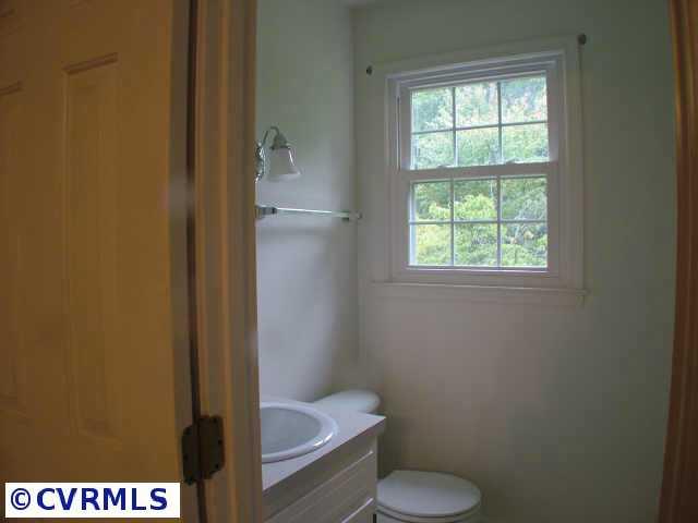 5002 Takach Road Prince George, VA 23875 - Photo 6 of 10 Gallery Image 6