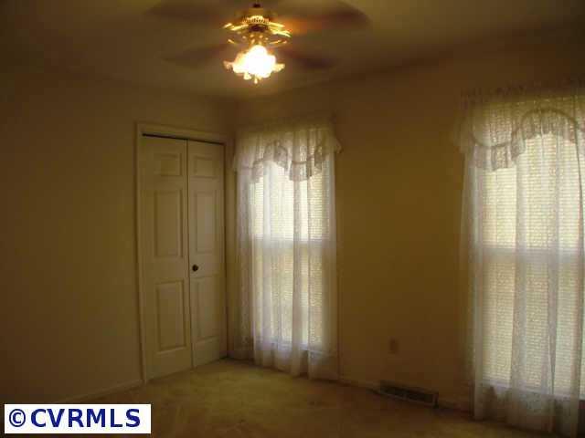 5002 Takach Road Prince George, VA 23875 - Photo 7 of 10 Gallery Image 7