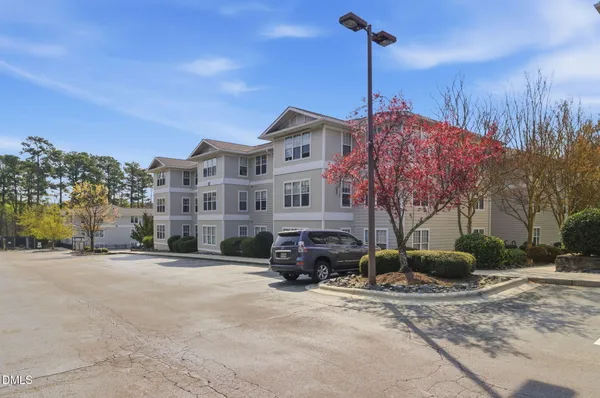 $305,000 | 929 Morreene Road, Unit C23, Durham, NC 27705
