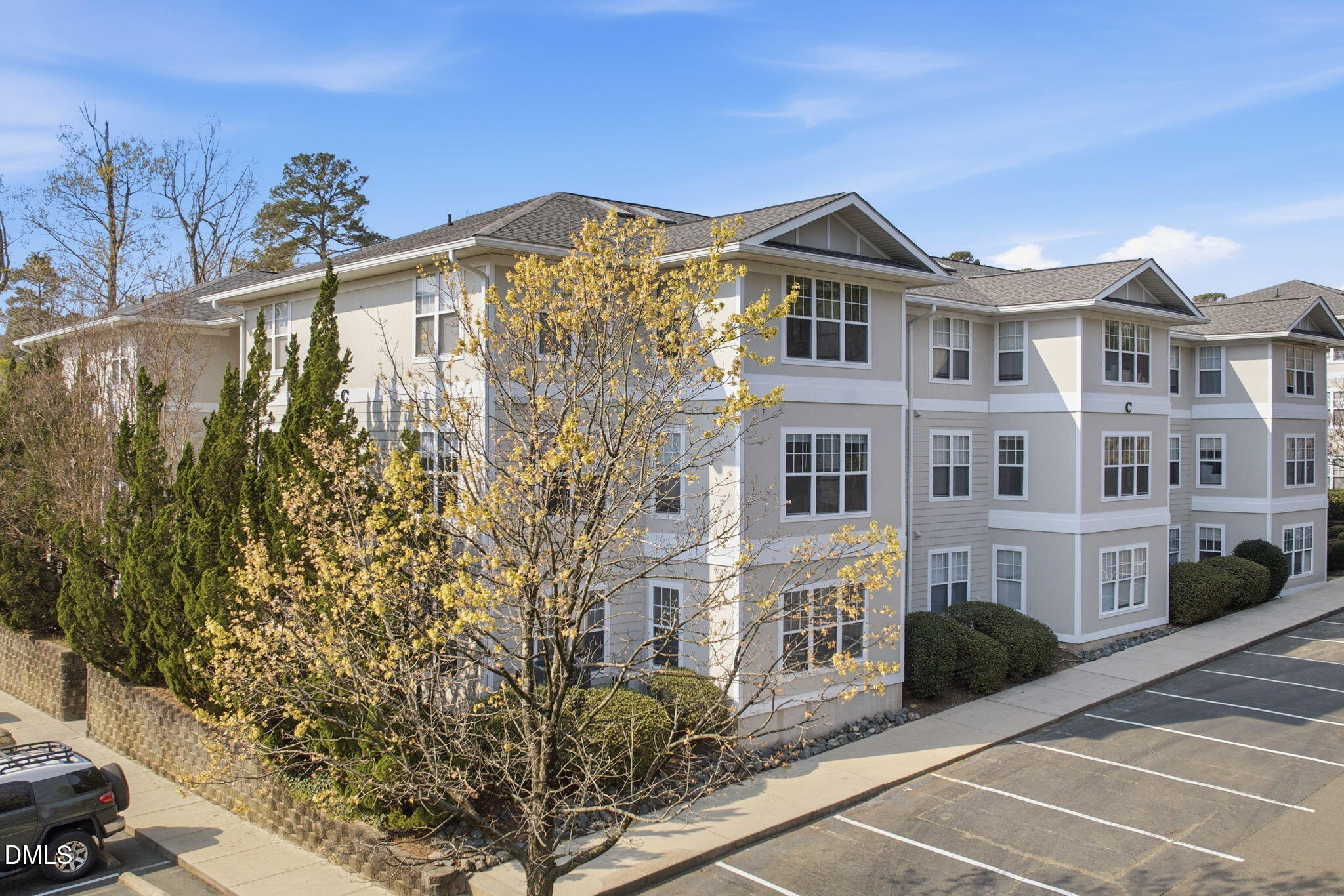 929 Morreene Road, Unit C23 Durham, NC 27705 - Photo 2 of 36 5-web-or-mls-DJI_0466