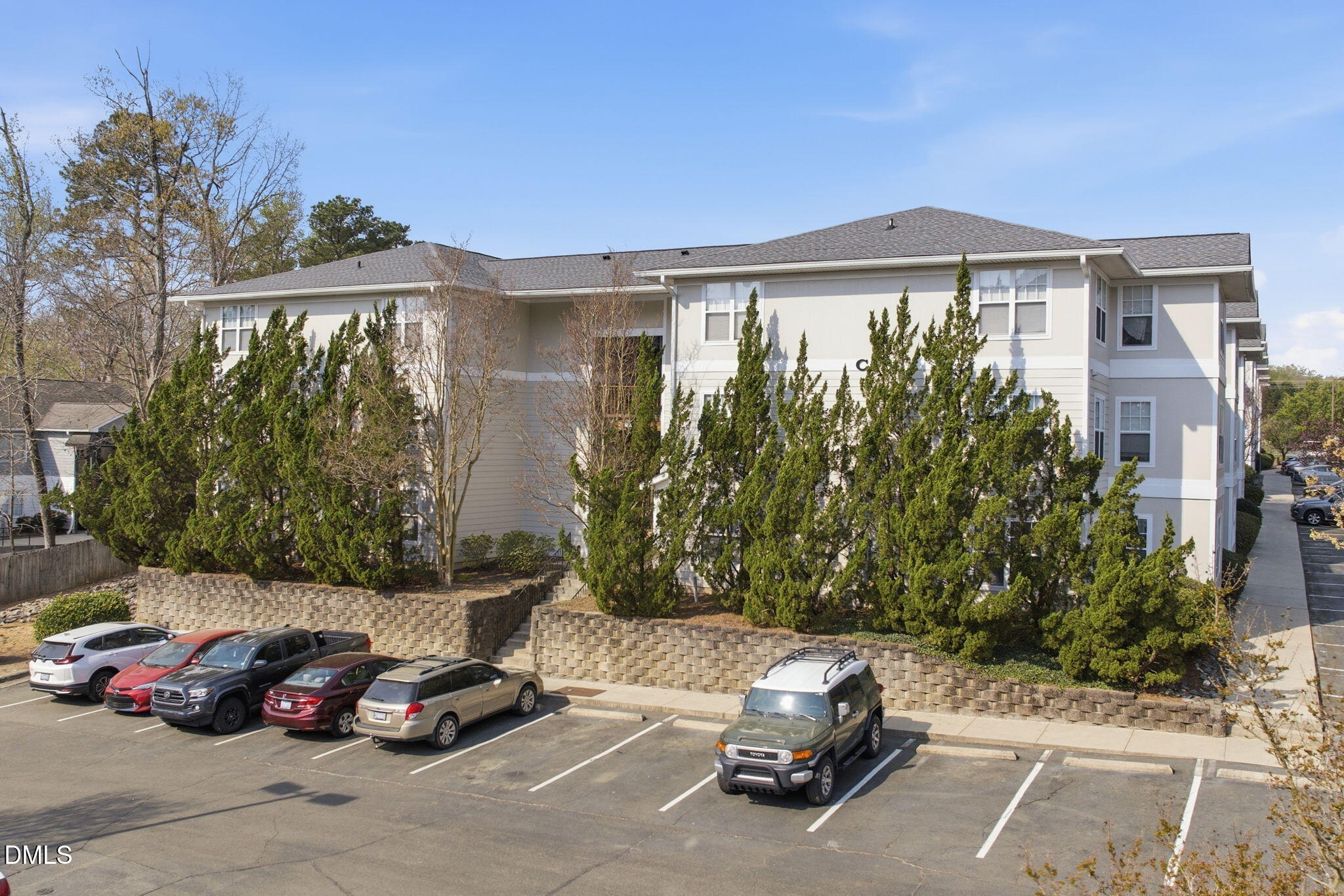 929 Morreene Road, Unit C23 Durham, NC 27705 - Photo 5 of 36 2-web-or-mls-DJI_0451