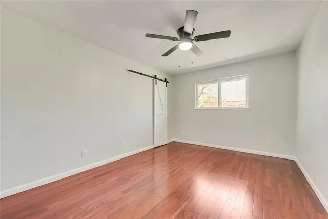 $2,400 | 219 Hillcrest Drive, Sanger, TX 76266