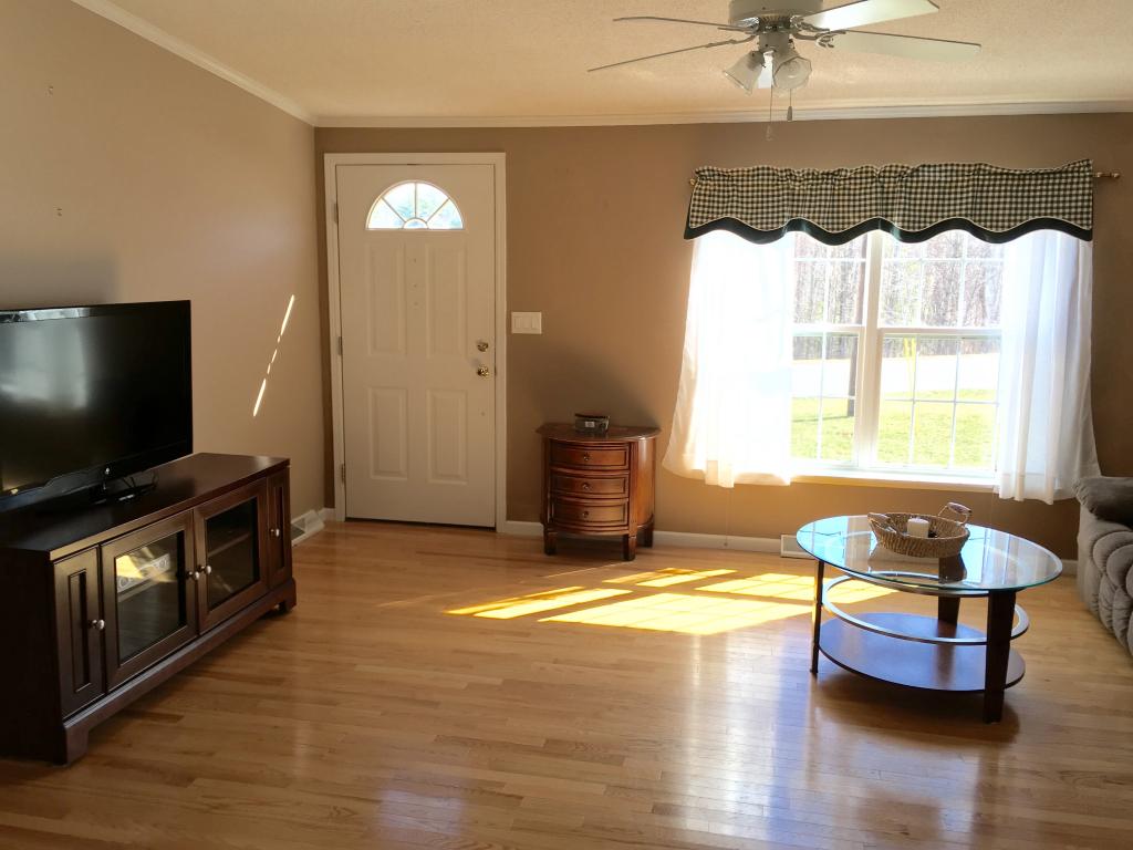 82 Freedom Hill Road Hampstead, NH 03841 - Photo 14 of 21