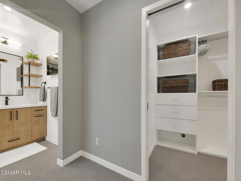 1524 West Riverside Drive Burbank, CA 91506 - Photo 24 of 50