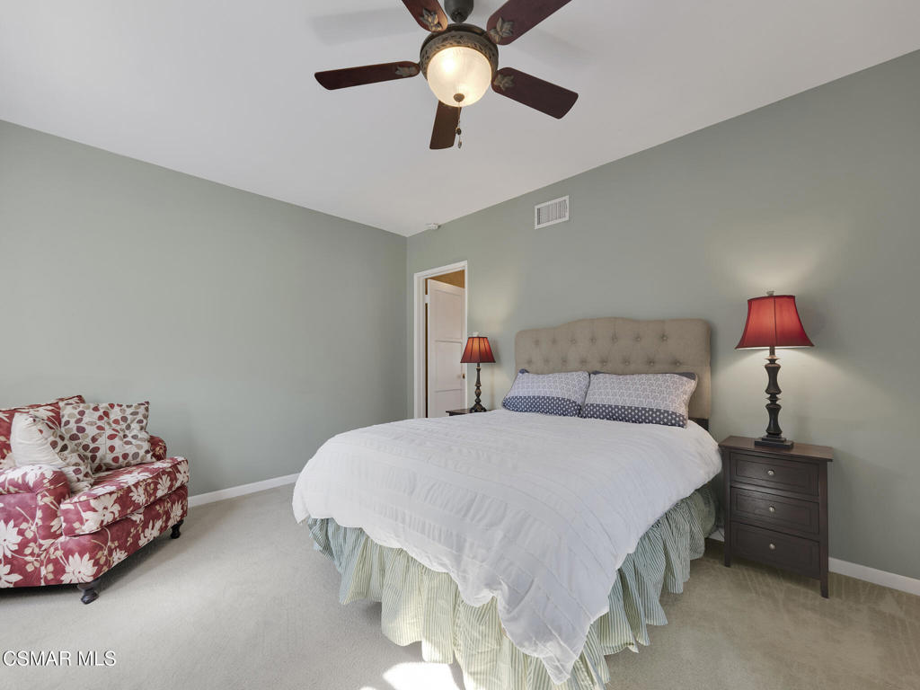 1524 West Riverside Drive Burbank, CA 91506 - Photo 32 of 50