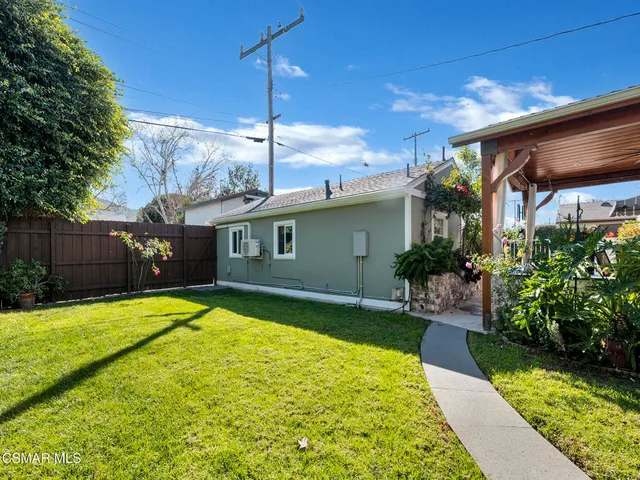 $1,700,000 | 1524 West Riverside Drive, Burbank, CA 91506