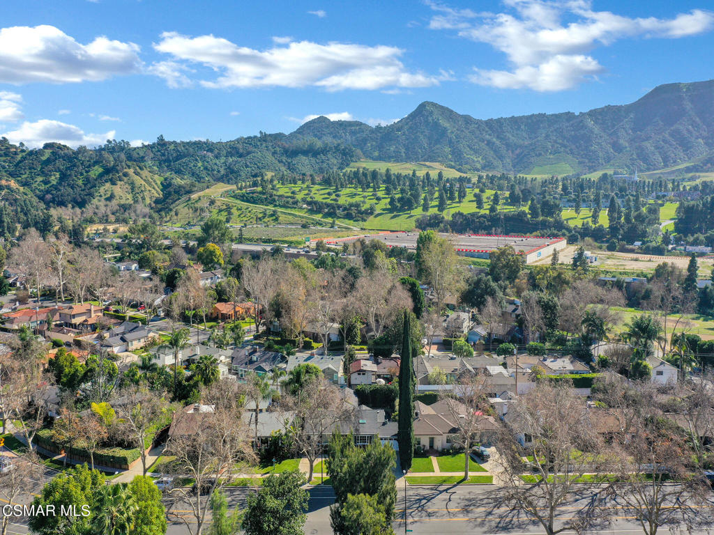 1524 West Riverside Drive Burbank, CA 91506 - Photo 46 of 50