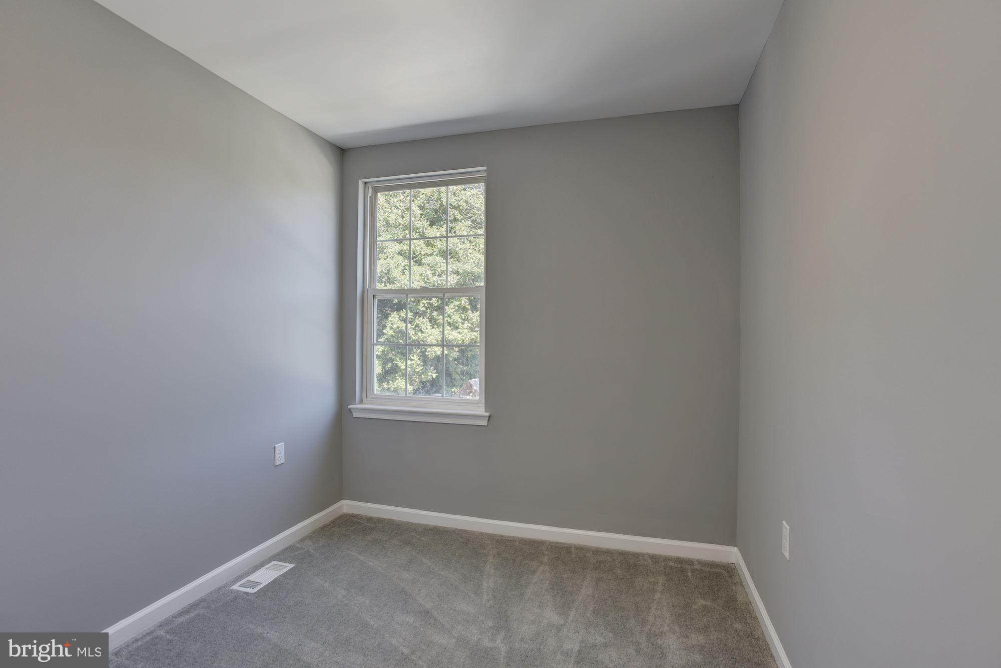 1645 Oldtown Road Edgewater, MD 21037 - Photo 18 of 36 Bedroom