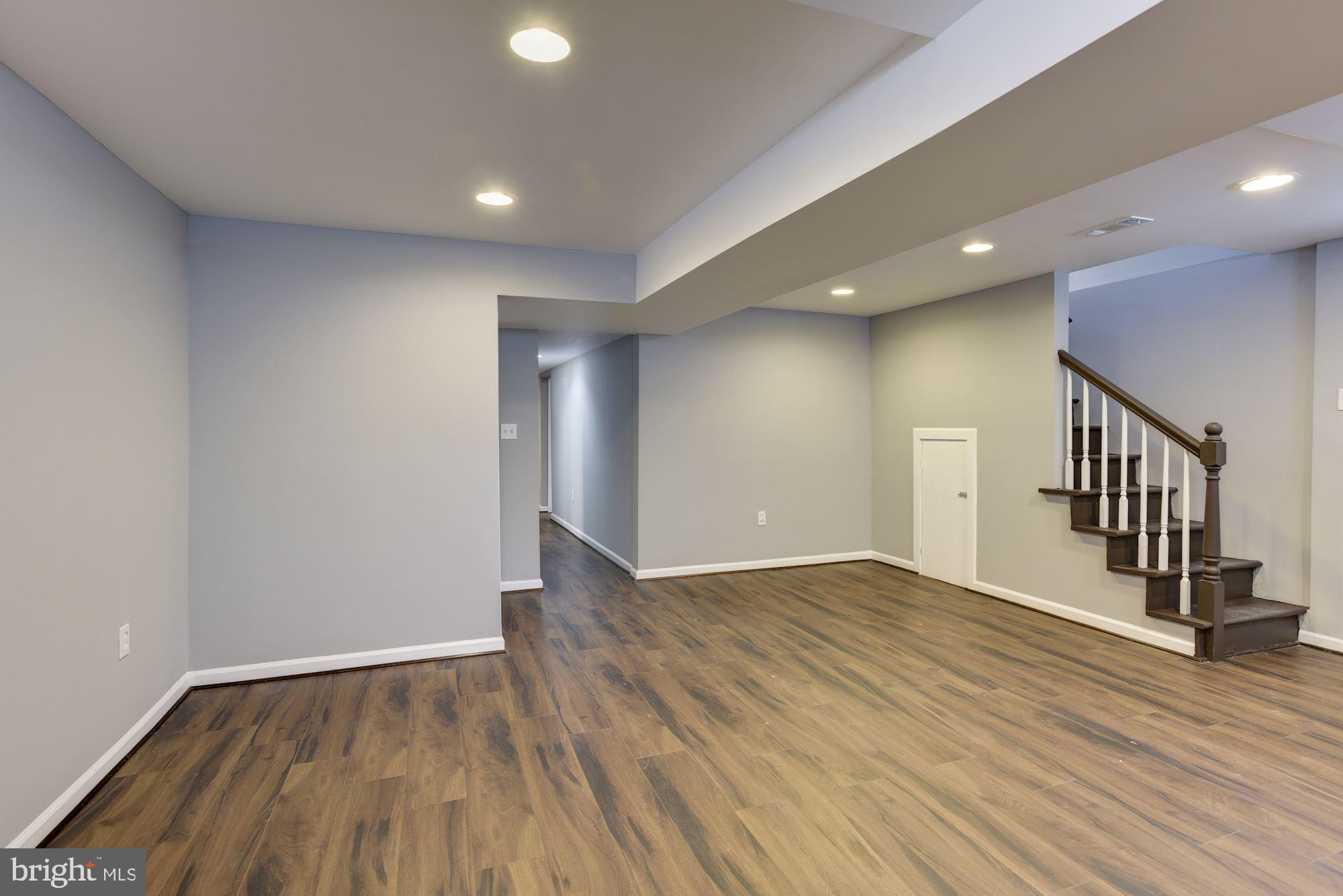 1645 Oldtown Road Edgewater, MD 21037 - Photo 22 of 36 Family Room
