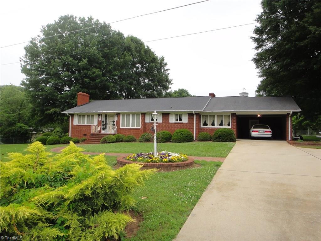 305 Linden Road Reidsville, NC 27320 - Photo 2 of 30 Gallery Image 2