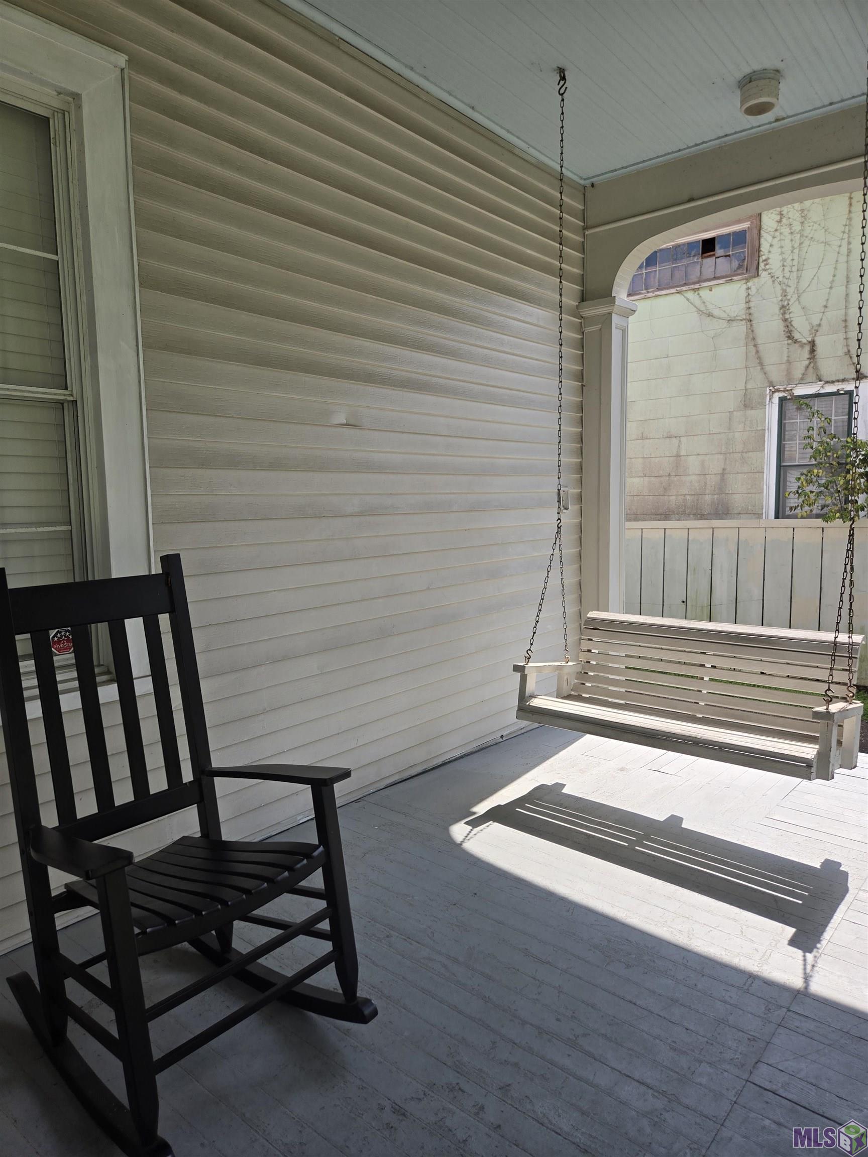 402 Main Street Franklin, LA 70538 - Photo 2 of 47