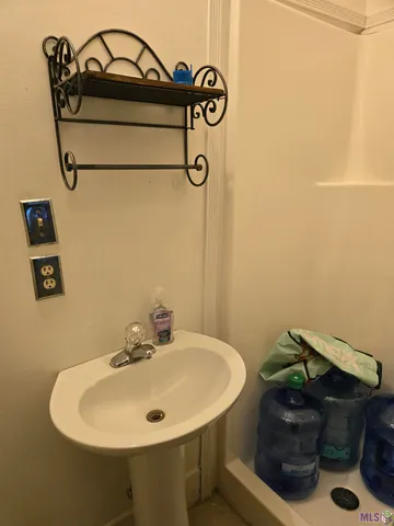 $220,000 | 402 Main Street, Franklin, LA 70538