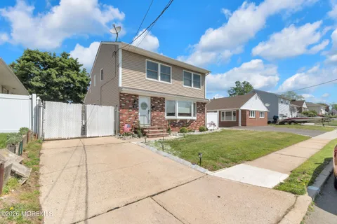 $625,000 | 35 Furman Avenue, Sayreville, NJ 08872