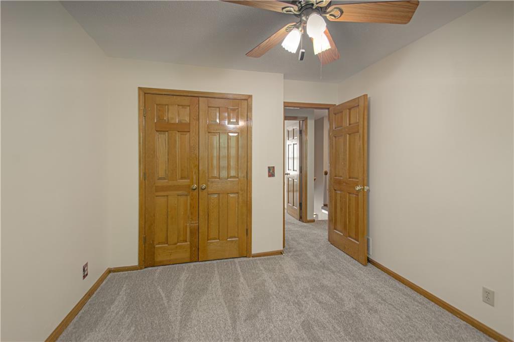 8209 Bell Road Lenexa, KS 66219 - Photo 29 of 49
