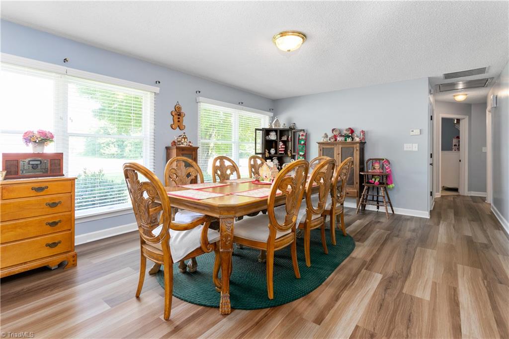 568 Barnes Road Winston-Salem, NC 27107 - Photo 10 of 38 Gallery Image 10