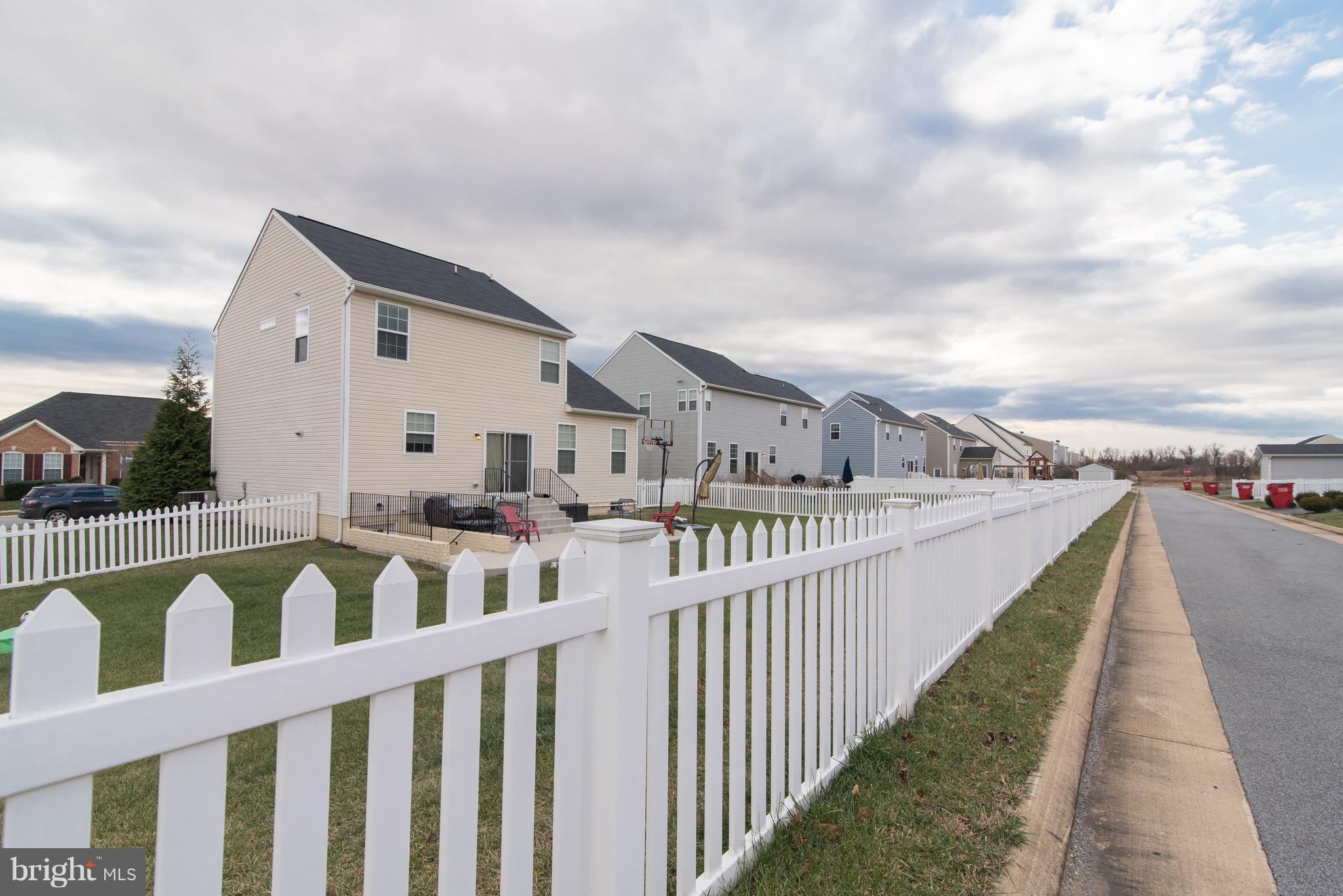 1237 Stallion Street Ranson, WV 25438 - Photo 40 of 44