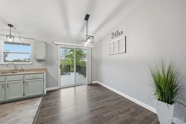 $265,000 | 7701 Locust Drive, Barnhart, MO 63012