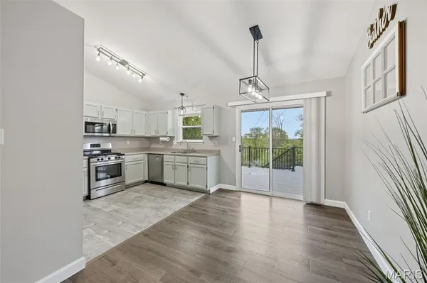 $265,000 | 7701 Locust Drive, Barnhart, MO 63012