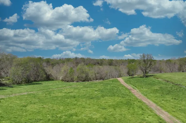 $699,900 | 3083 Mooneyhan Road, Springfield, TN 37172