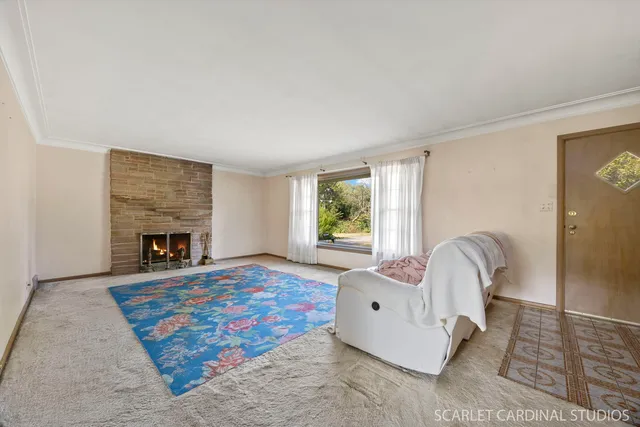 $480,000 | 1927 Warrenville Road, Lisle, IL 60532