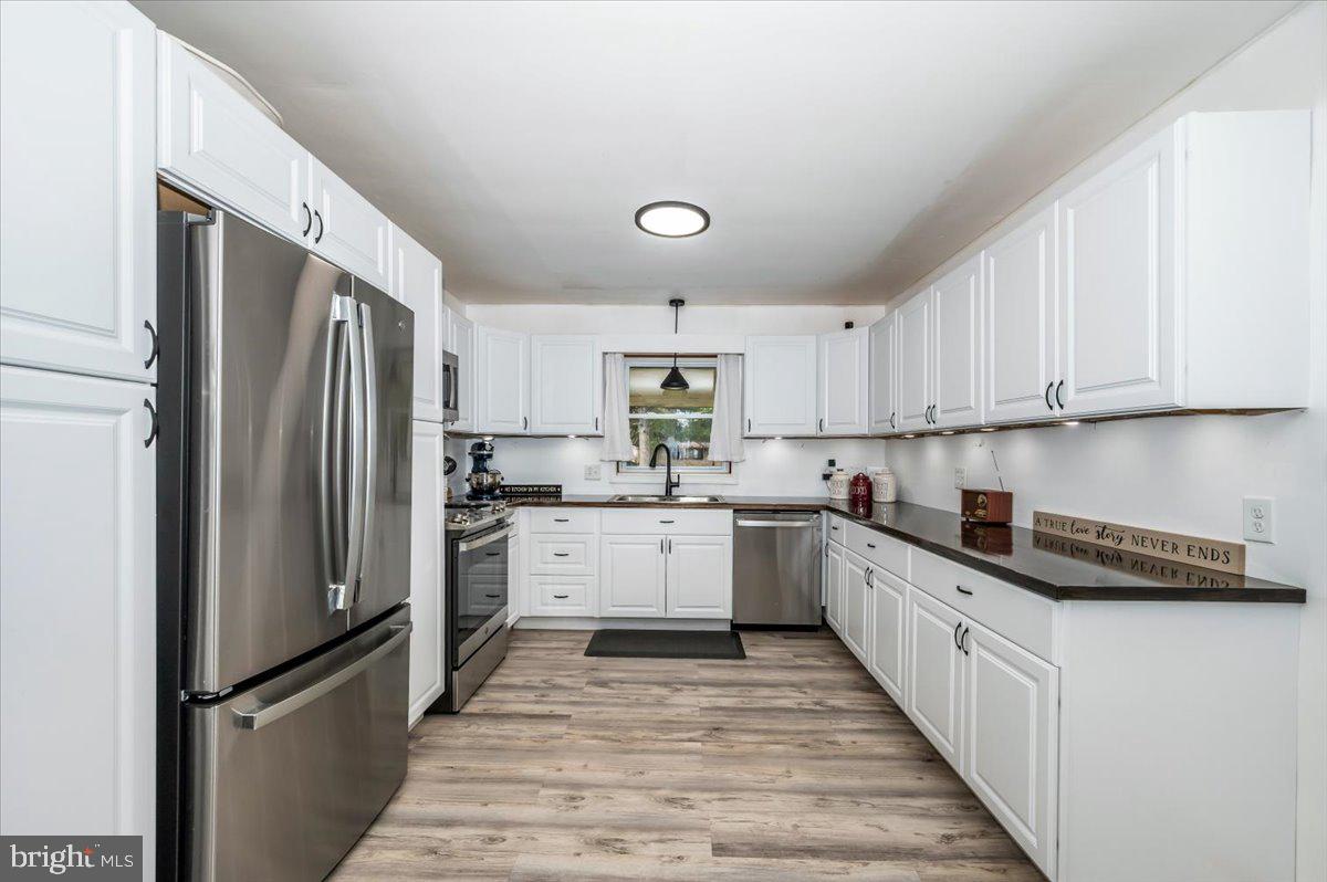 12150 Hopewell Road Hagerstown, MD 21740 - Photo 5 of 36 Gallery Image 5