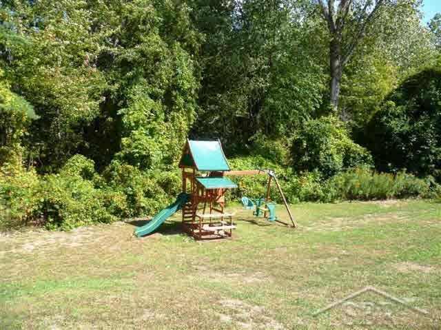 3385 South Graham Road Saginaw, MI 48609 - Photo 3 of 18 20106240-2.JPG