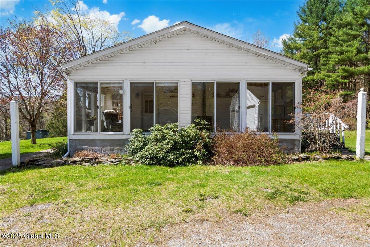 741 Ashgrove Road Cambridge, NY 12816 - Photo 3 of 79 45-RA2_0893