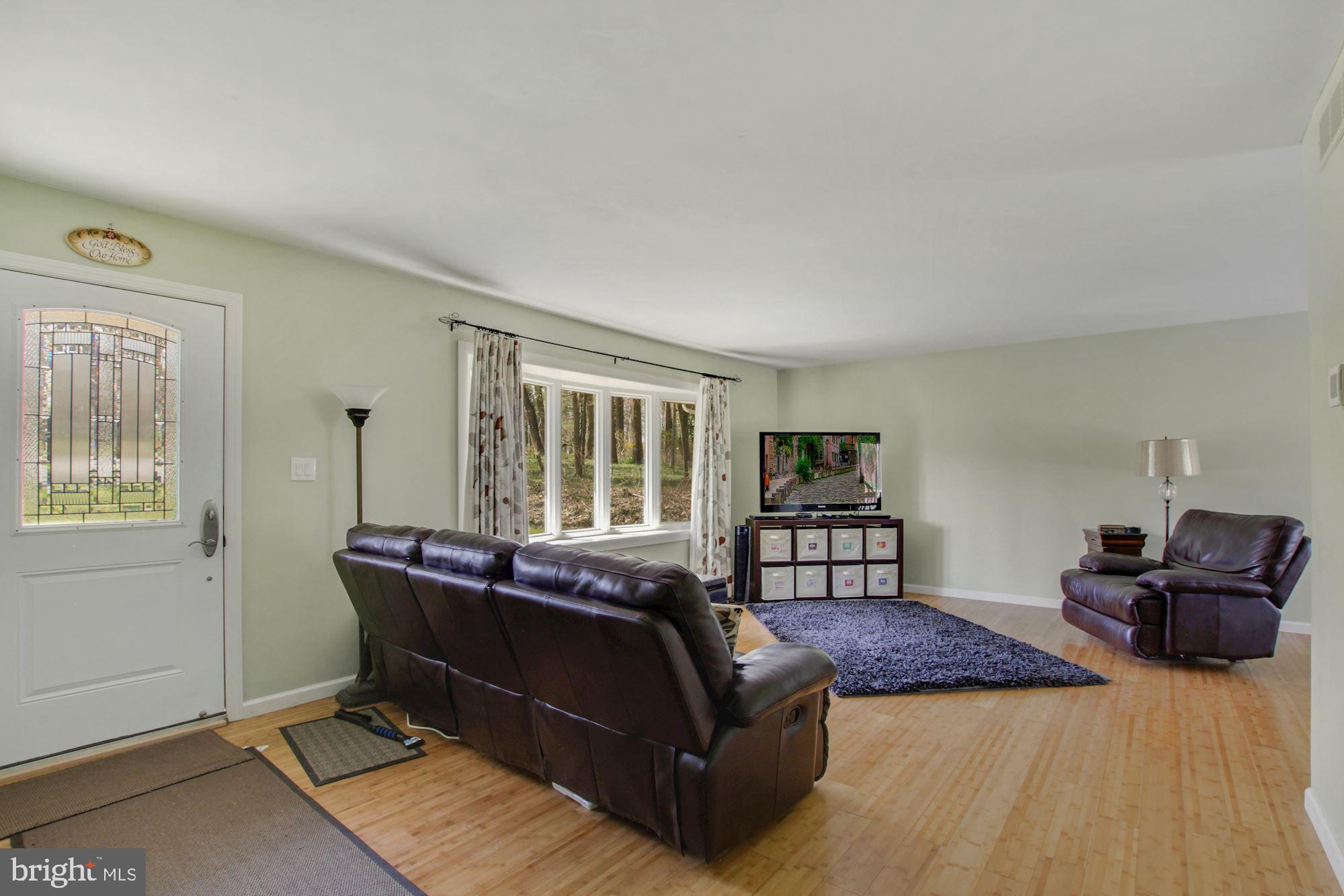 8520 Reservoir Road Fulton, MD 20759 - Photo 5 of 38