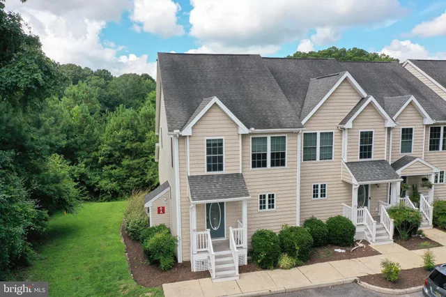 $284,990 | 224 Canal Park Drive, Unit 101, Salisbury, MD 21804