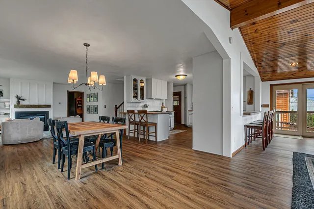 $665,000 | 42720 County Road 3, Holdingford, MN 56340