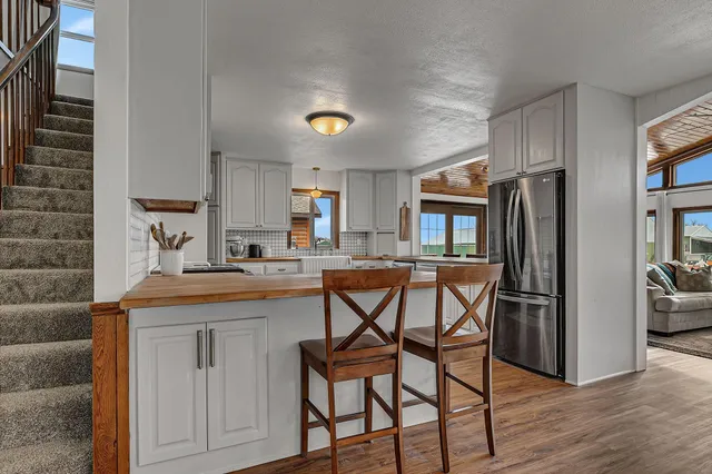 $665,000 | 42720 County Road 3, Holdingford, MN 56340