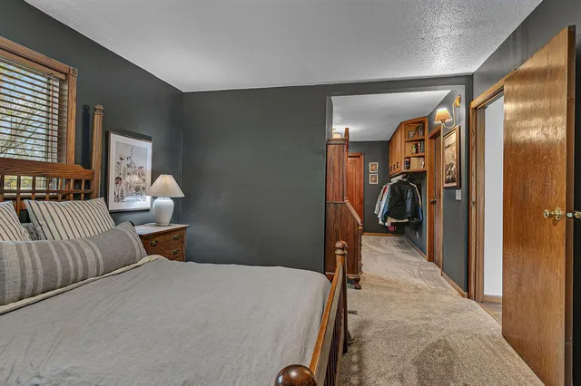 $665,000 | 42720 County Road 3, Holdingford, MN 56340