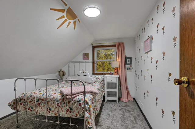 $665,000 | 42720 County Road 3, Holdingford, MN 56340