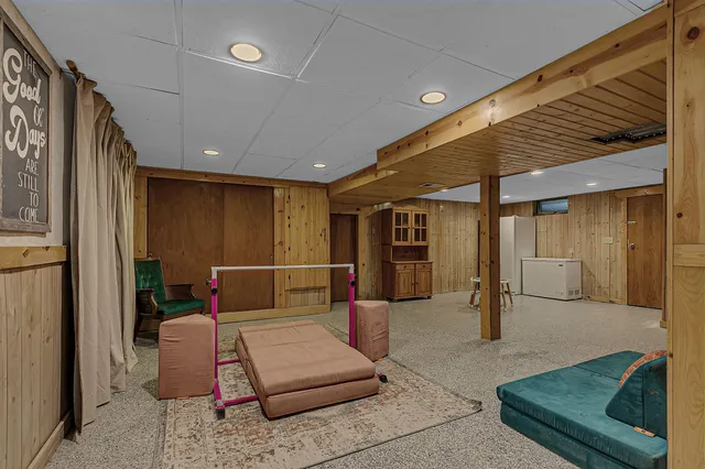 $665,000 | 42720 County Road 3, Holdingford, MN 56340