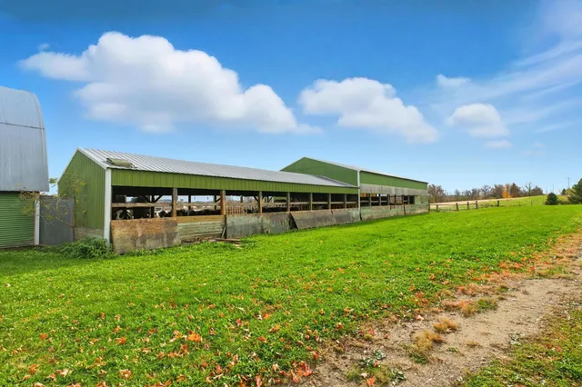 $665,000 | 42720 County Road 3, Holdingford, MN 56340