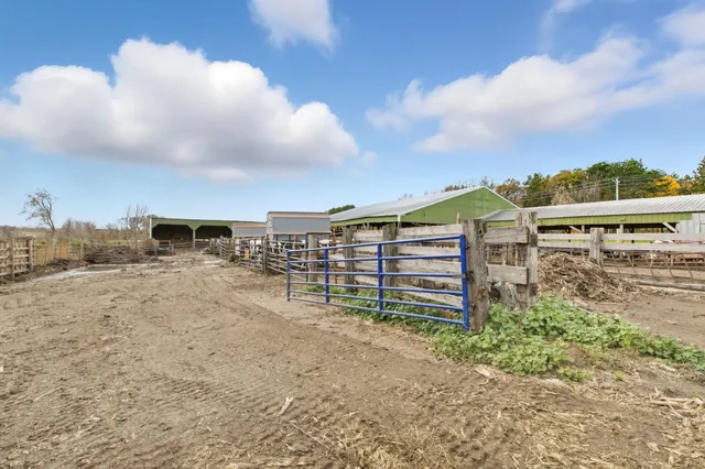 $665,000 | 42720 County Road 3, Holdingford, MN 56340