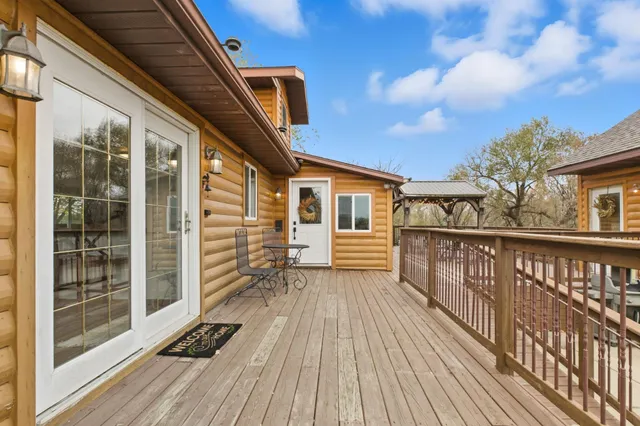 $665,000 | 42720 County Road 3, Holdingford, MN 56340