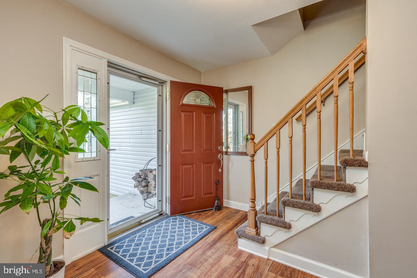 128 Heath Road Medford, NJ 08055 - Photo 2 of 45 Foyer