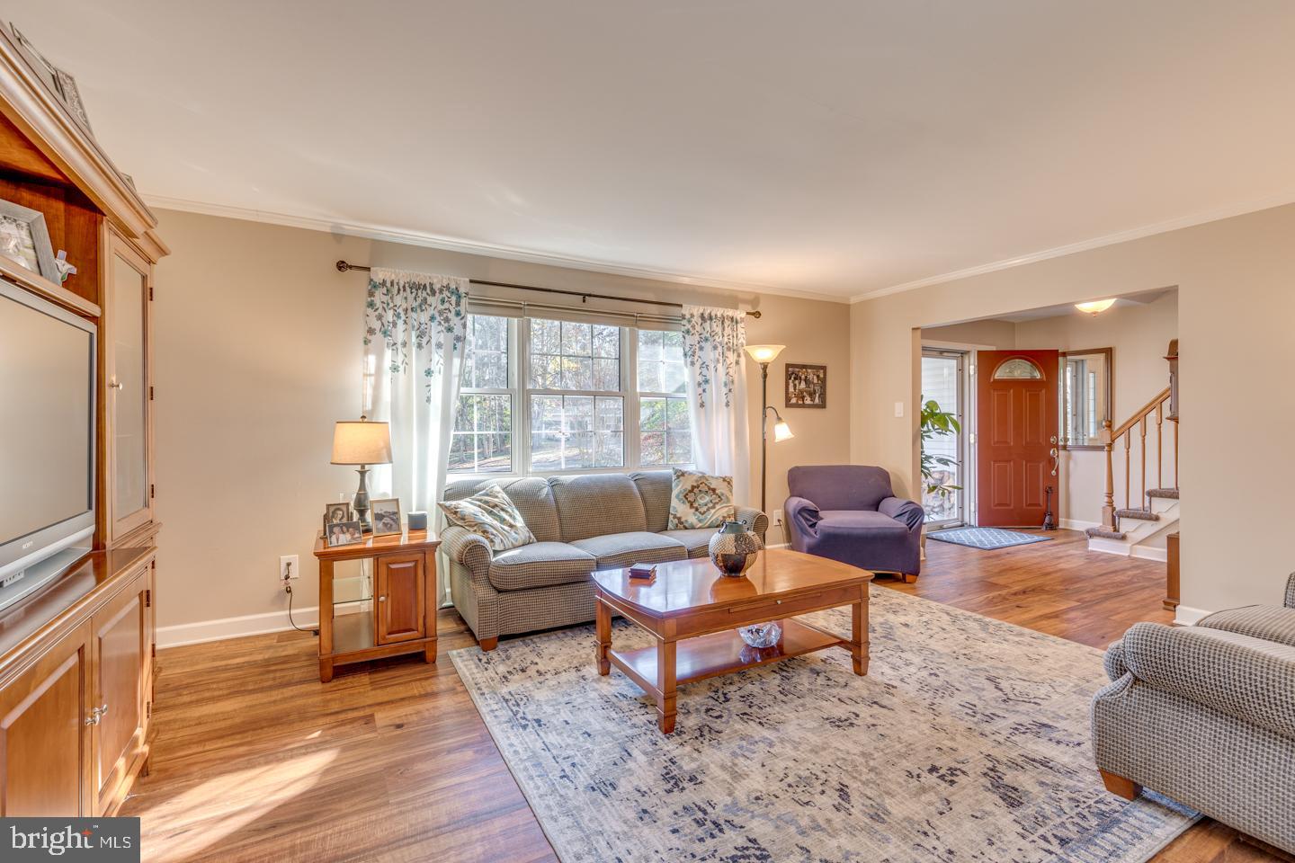 128 Heath Road Medford, NJ 08055 - Photo 4 of 45 Living Room