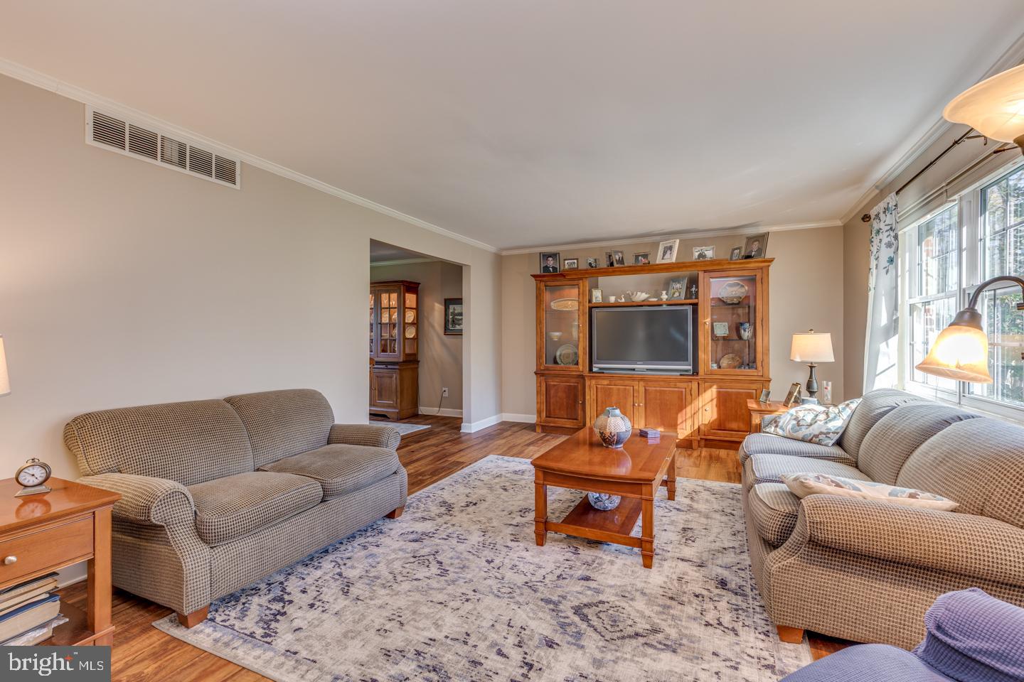128 Heath Road Medford, NJ 08055 - Photo 5 of 45 Gallery Image 5