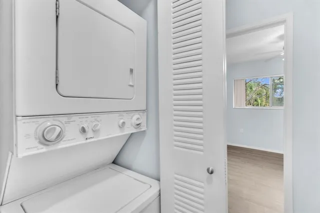 $2,195 | 6881 Northwest 173rd Drive, Unit H202, Hialeah, FL 33015