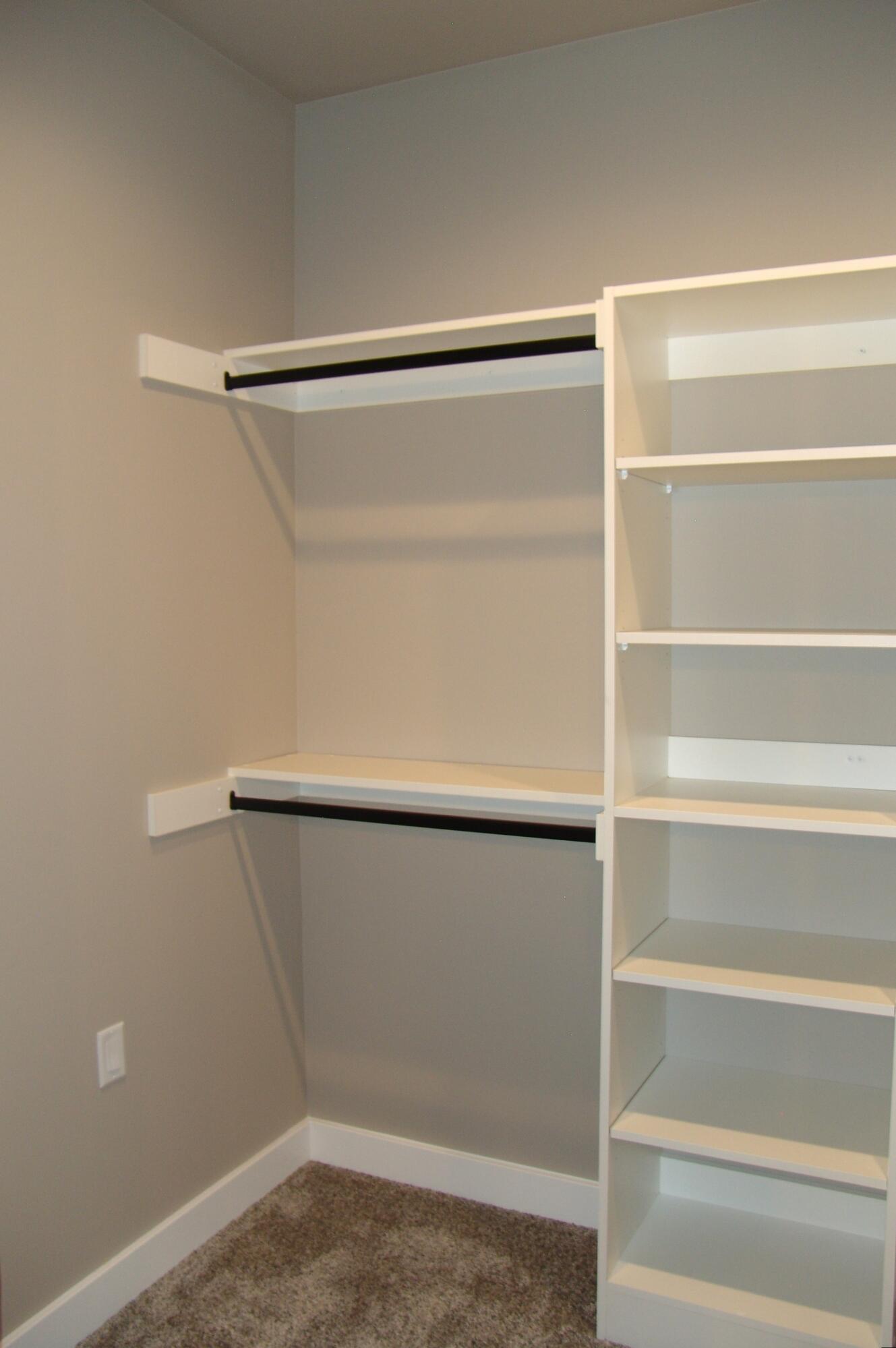 16099 Dyke Road La Pine, OR 97739 - Photo 24 of 37 Primary Bedroom Closet