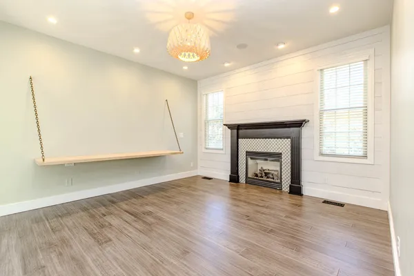 $595,000 | 59 Stonebrook Court, Bloomington, IL 61704