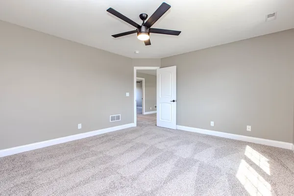$595,000 | 59 Stonebrook Court, Bloomington, IL 61704