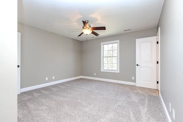 $595,000 | 59 Stonebrook Court, Bloomington, IL 61704