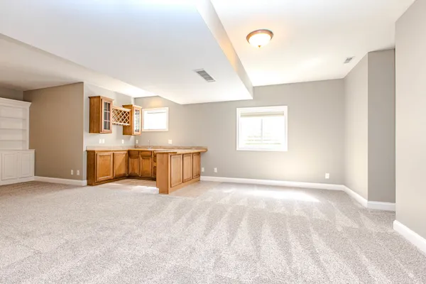 $595,000 | 59 Stonebrook Court, Bloomington, IL 61704