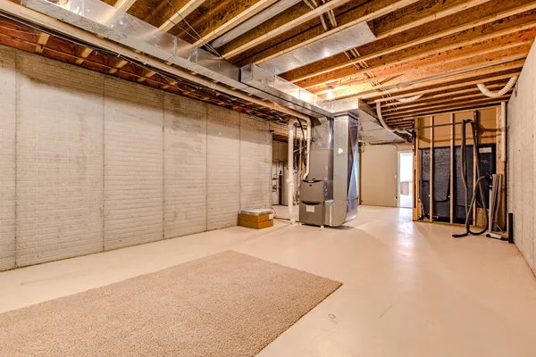 $595,000 | 59 Stonebrook Court, Bloomington, IL 61704